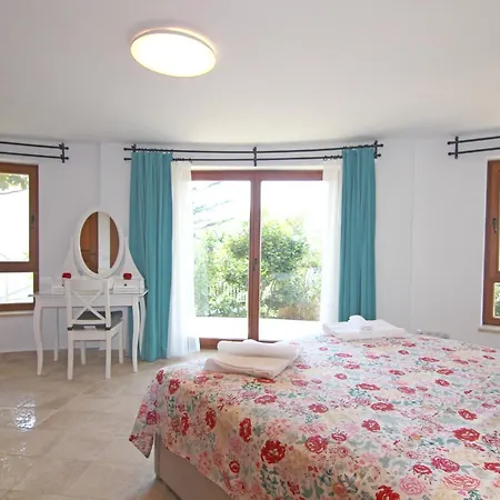 Fistik Ev Romantic Stone With Private Pool Close To The Sea