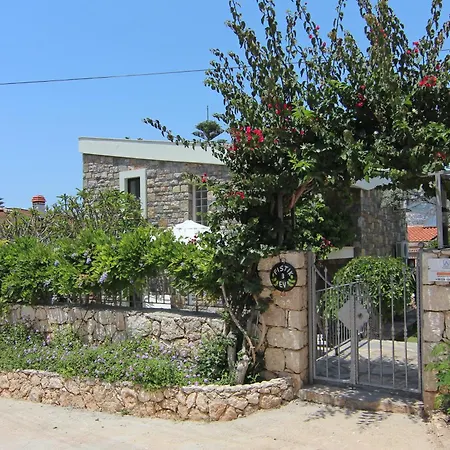 Βίλα Fistik Ev Romantic Stone With Private Pool Close To The Sea Κας